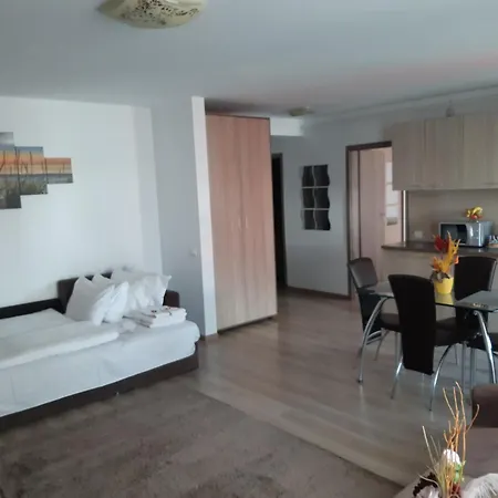 Apartament Marcel - Coresi Mall Brasov Exterior photo